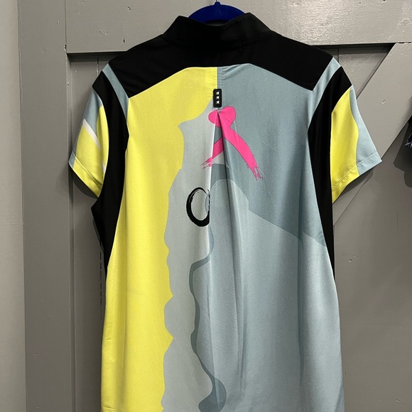 Jamie Sadock Women’s Short Sleeve Gold Shirt Large - Picture 2 of 3